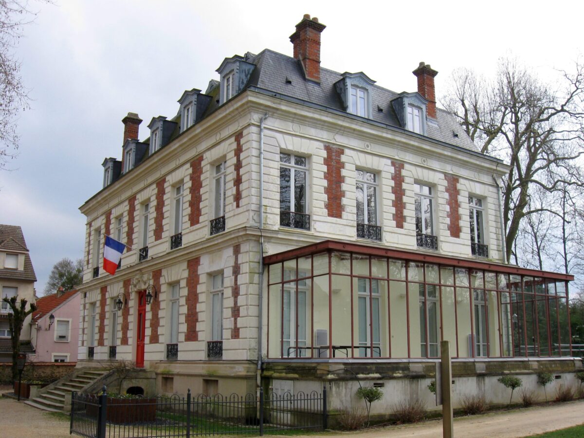 Kiemelt kép a Dammarie-lès-Lys című bejegyzéshez