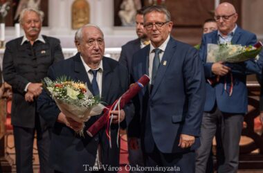 Kiemelt kép a Tata Város Díszpolgára címben részesült Sárközi József című bejegyzéshez