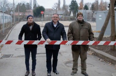 Kiemelt kép a Új parkoló épült a belvárosban, az Egység utcánál című bejegyzéshez