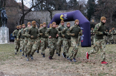 Kiemelt kép a A tatai dandár idén is csatlakozott a CISM Day Run emlékfutáshoz című bejegyzéshez