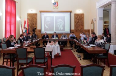 Kiemelt kép a 35 napirendi pontban egyeztettek március végén a képviselők című bejegyzéshez