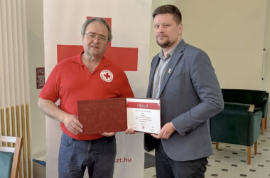 Kiemelt kép a Tata elnyerte a „Humanitárius település” címet című bejegyzéshez