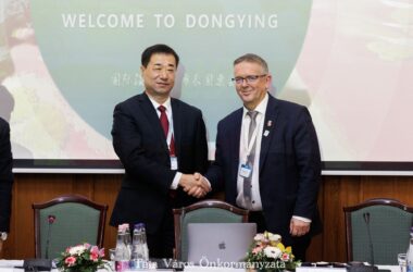 Kiemelt kép a Tata átvette a Ramsari Városok Hálózatának elnökségét című bejegyzéshez