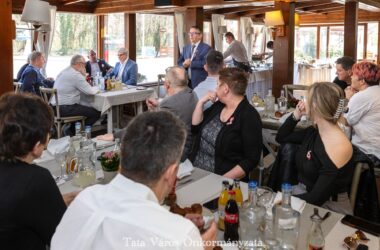 Kiemelt kép a Nemzeti ünnepünk előtt idén is köszönetet mondott az önkormányzat a helyi sajtó munkatársainak című bejegyzéshez